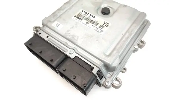 Volvo V60 Engine control unit/module P31303388 1039S33755 0281015286