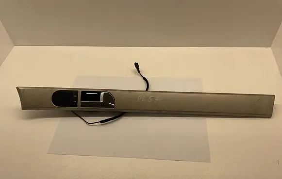 Volkswagen Touareg I Front door interior handle 7L6853078D