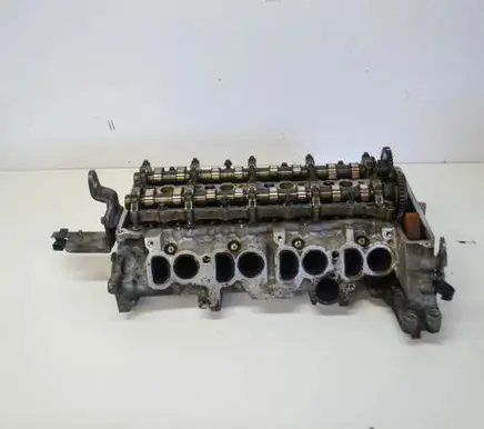 BMW 5 E60 E61 Engine head 7810196 7781098