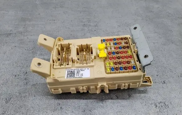 KIA Stonic Fuse box set 91950H8570