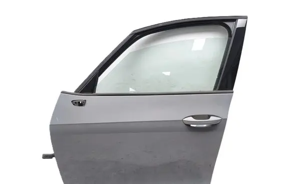 Cupra Born Front door 