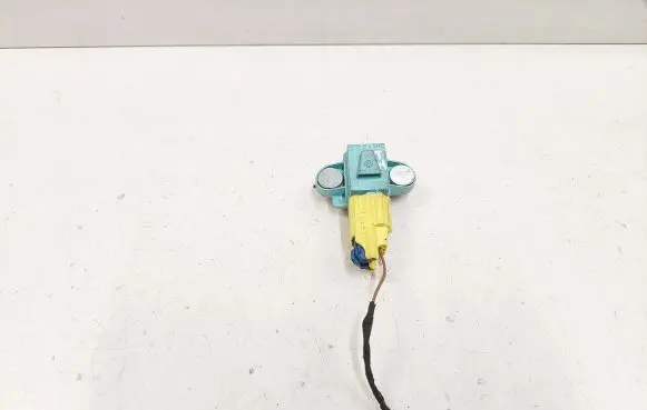 Audi A6 S6 C6 4F Airbag deployment crash/impact sensor 4F0955557A