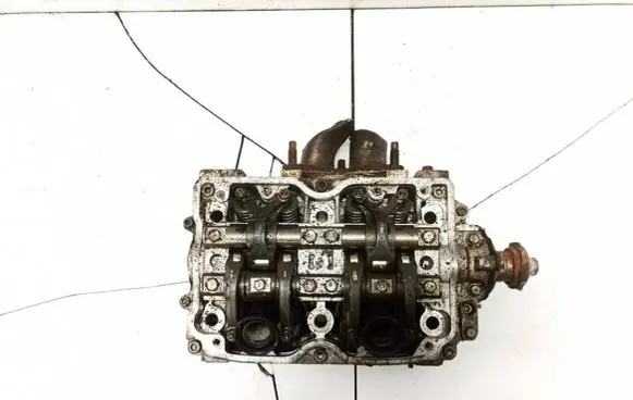 Subaru Outback Engine head 