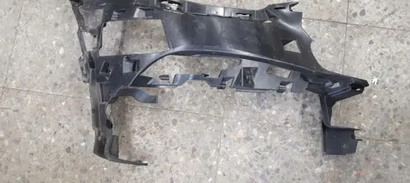 Mercedes-Benz E W213 Front bumper mounting bracket a2138852503