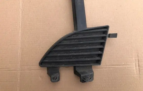 Mitsubishi Space Star Front bumper lower grill MR913227