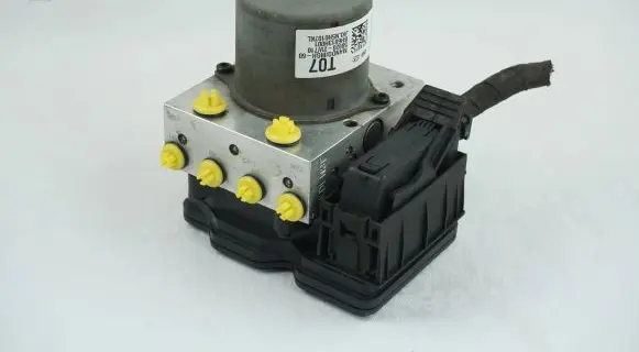 Hyundai Santa Fe ABS Pump BE6003H002 589202W710