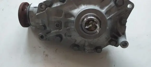 BMW M5 F90 Front differential 8635870