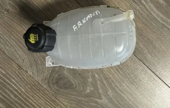 Renault Arkana Coolant expansion tank/reservoir 217102572R