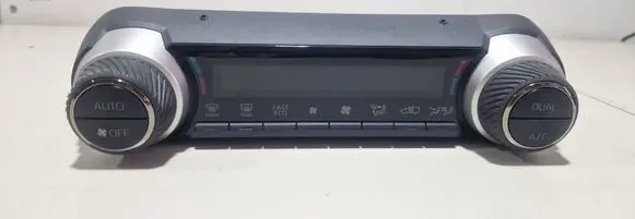 Toyota RAV 4 (XA50) Climate control unit 5590042610