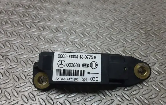 Mercedes-Benz S W220 Airbag deployment crash/impact sensor 2208204426