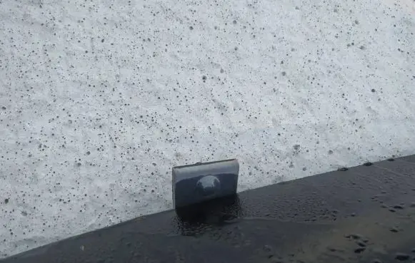 Volkswagen Golf V Tailgate/trunk/boot hinge