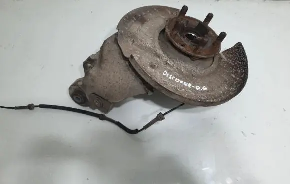 Rear wheel hub