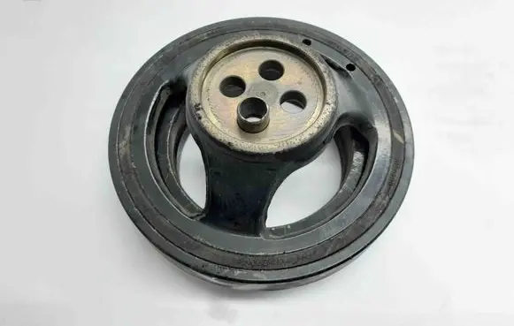 Mercedes-Benz E W212 Crankshaft pulley A201612G0