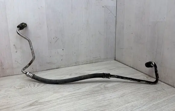 Cadillac SRX Air conditioning (A/C) pipe/hose 25735204
