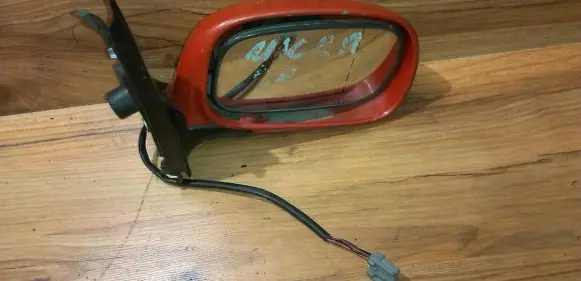 Nissan Micra Front door electric wing mirror e11011156