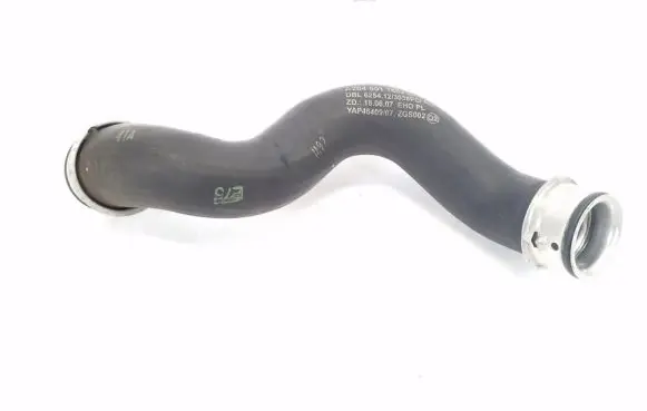 Mercedes-Benz C W204 Engine coolant pipe/hose A2045011682