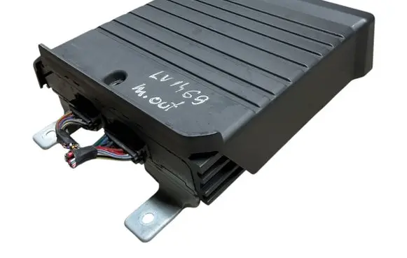 Mitsubishi Outlander Sound amplifier 8701A382 16293417