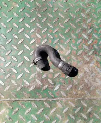 BMW 5 E60 E61 Engine coolant pipe/hose 7788999
