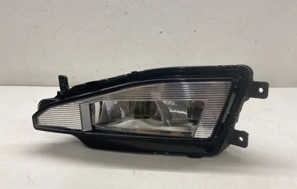 Volkswagen PASSAT B8 Front fog light 3G0941700 1NA01379702 1NA2444