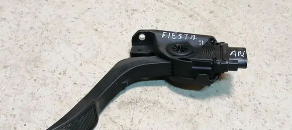 Ford Fiesta Accelerator throttle pedal 8V219F836AB C95YE02 6PV00951720
