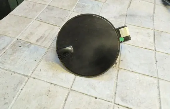 Opel Astra H Fuel tank cap 13111596 315242409