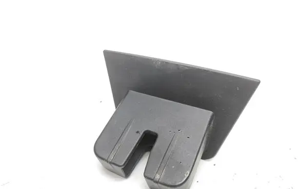 Audi A7 S7 4G Tailgate/boot lid lock trim 4G8827520