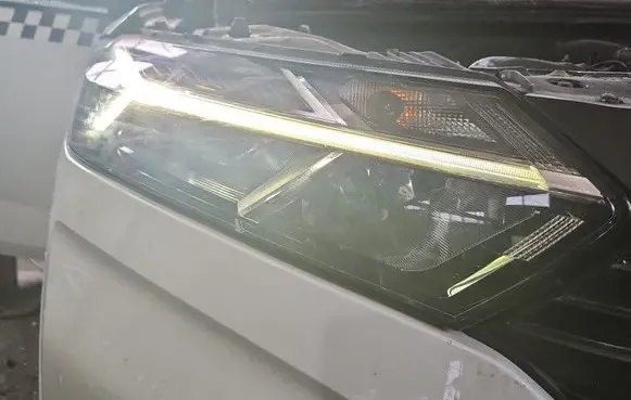 Dacia Sandero III Headlight/headlamp 260101940R IMPRK1509103