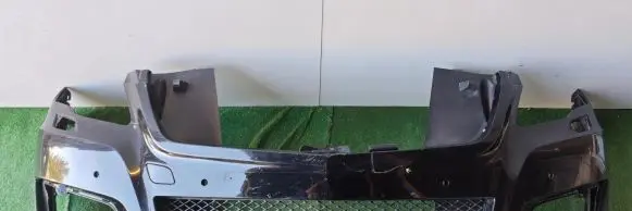 Mercedes-Benz R W251 Front bumper A2518850937