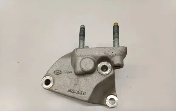 KIA Niro Engine mounting bracket