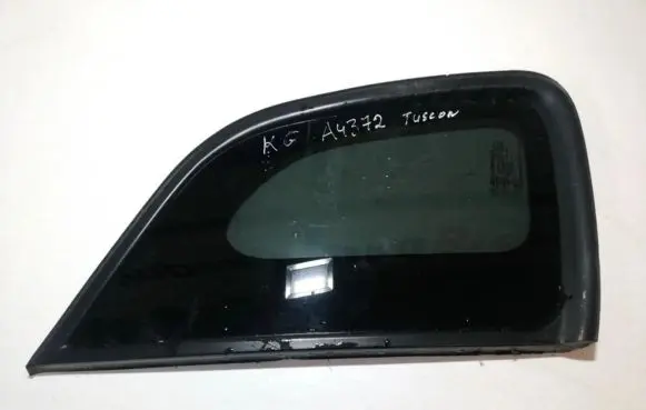 Hyundai Tucson JM Rear side window