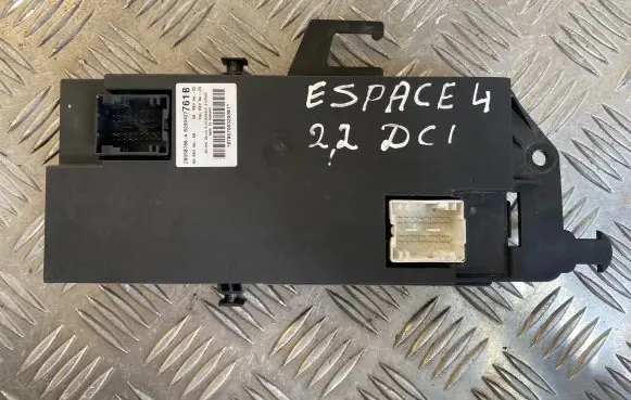 Renault Espace - Grand espace IV BSM Control unit 8200427761B