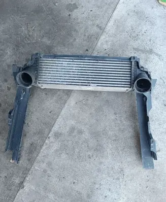 BMW X5 E70 Intercooler radiator 1751780932101 17517809321 7809321
