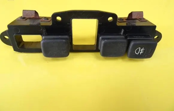 Rover 214 - 216 - 220 Fog light switch FHR100200