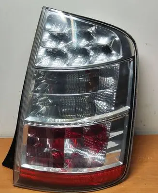 Toyota Prius (XW20) Rear/tail lights