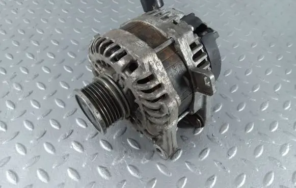 Toyota ProAce City Generator/alternator 9824742880