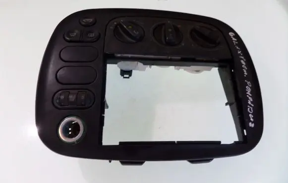Ford Galaxy Climate control unit 95NW18D451A 7M0858089