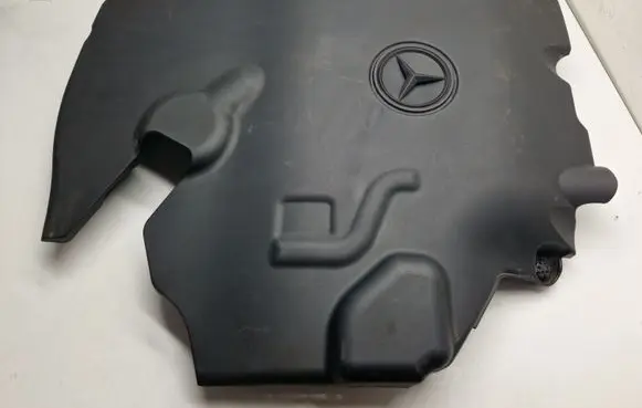 Mercedes-Benz Sprinter W906 Engine cover (trim) A6510106423