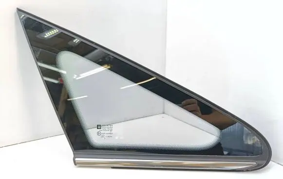 Opel Zafira B Front door vent window glass four-door 13123923