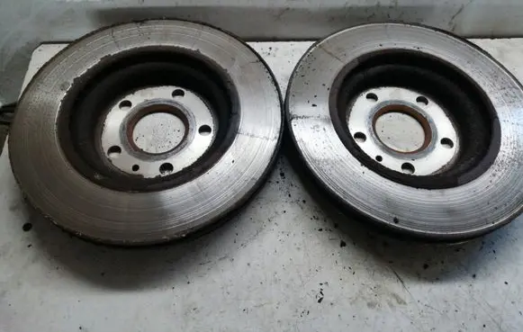 Opel Insignia A Front brake disc