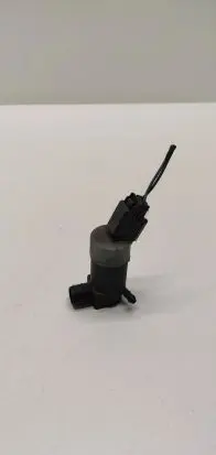 Jaguar XF Windscreen/windshield washer pump Pa6gb25
