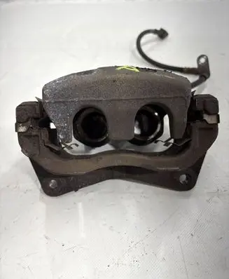 Subaru Outback (BS) Front brake caliper