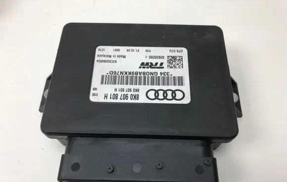 Audi A5 8T 8F Hand brake control module 8K0907801H 32620205C
