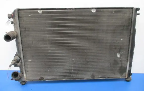 Renault Scenic I Coolant radiator