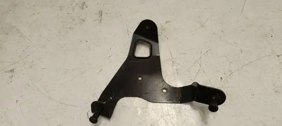 Mercedes-Benz S W222 Pneumatic air compressor holding bracket A2223200035