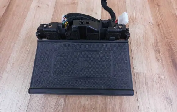 Hyundai Kona I Wireless charging module 95560J9000 84652J9101