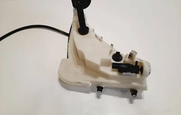 Porsche Cayman 987 Windshield washer fluid reservoir/tank
