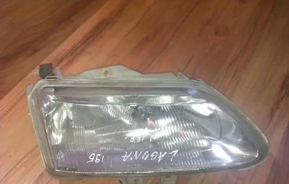 Renault Laguna I Headlight/headlamp 13996600re