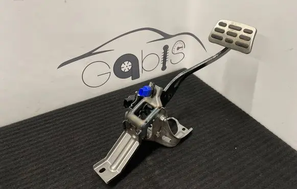 Hyundai Kona I Brake pedal 32800K4010 32894M5000 M532894001