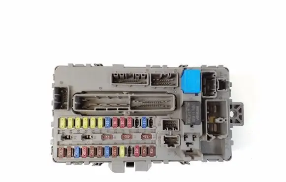 Honda Accord Fuse module 