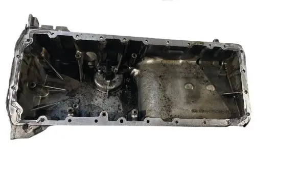 BMW 5 E60 E61 Oil sump 7793495